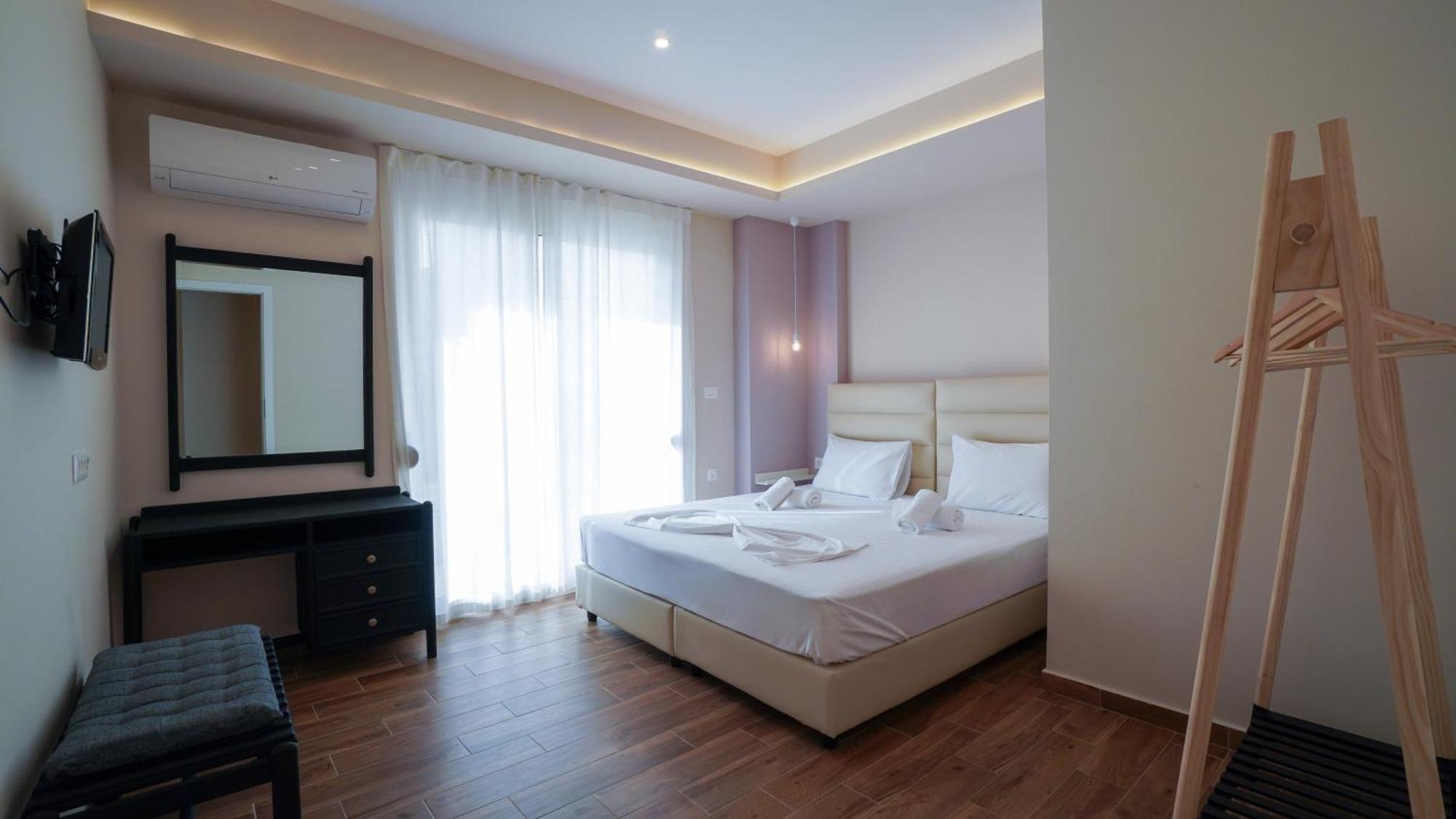 Odyssey Residences 2 干尼亞 外观 照片